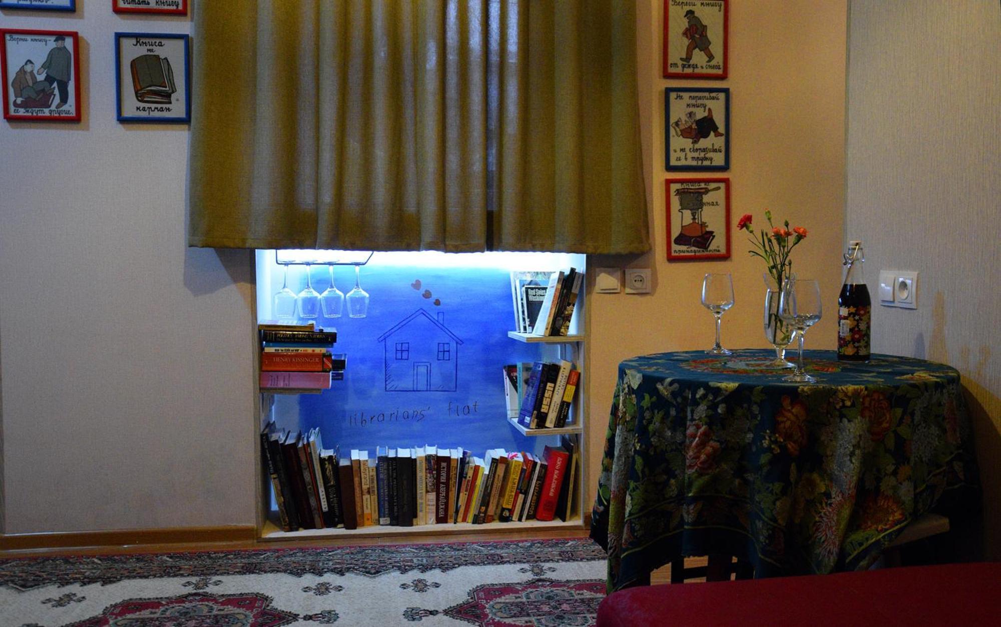 Librarians' Flat Apartamento Tbilisi Exterior foto